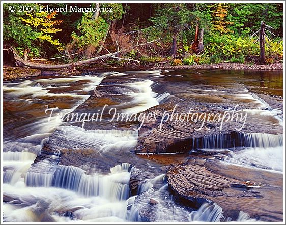 450211---presque-ilse-river